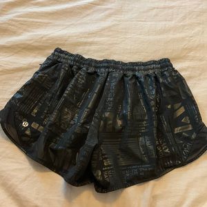 lululemon hotty hots 2.5